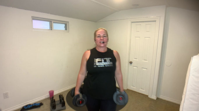 20 min Total Body Strength with Holly